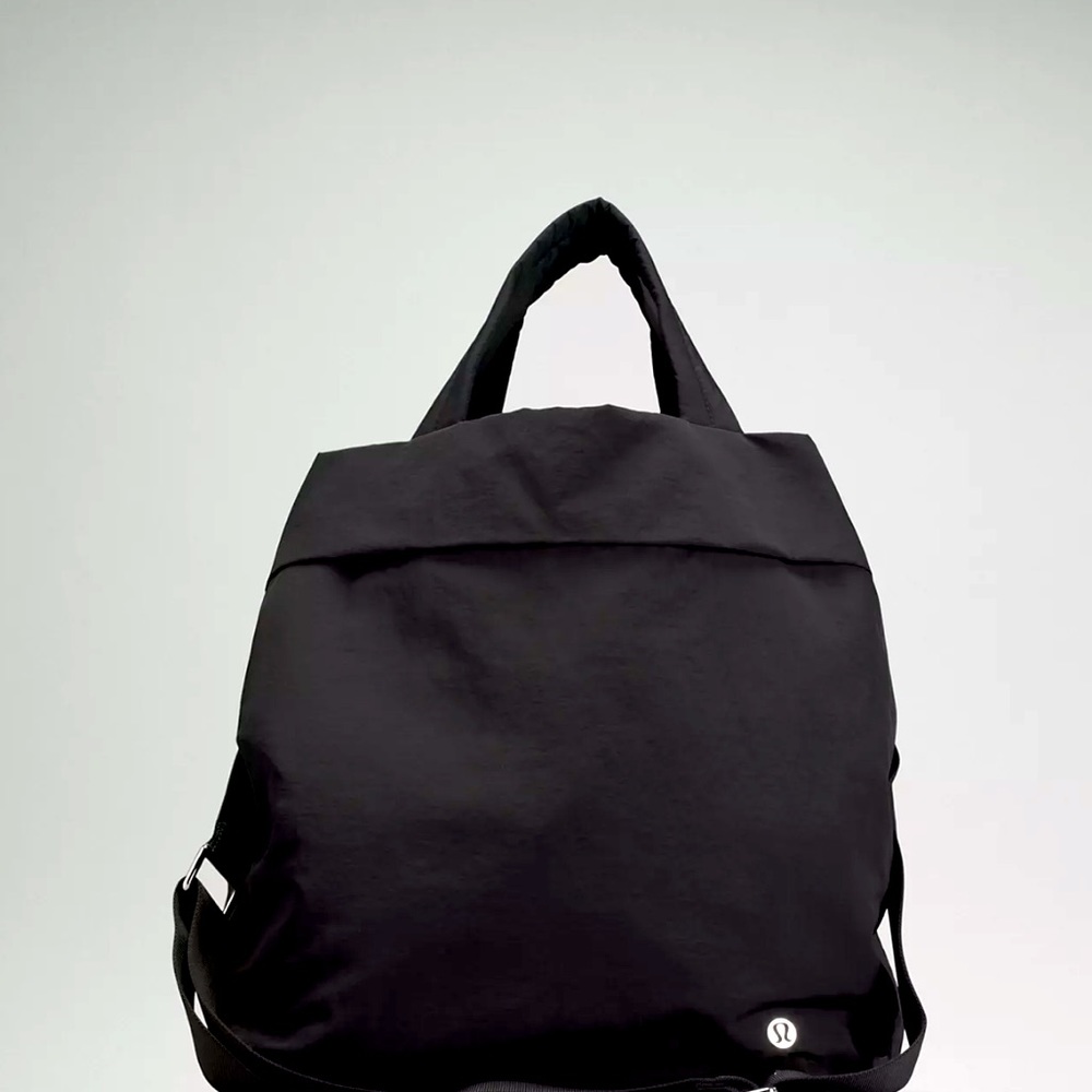 Lululemon On My Level Bag 2.0 19L